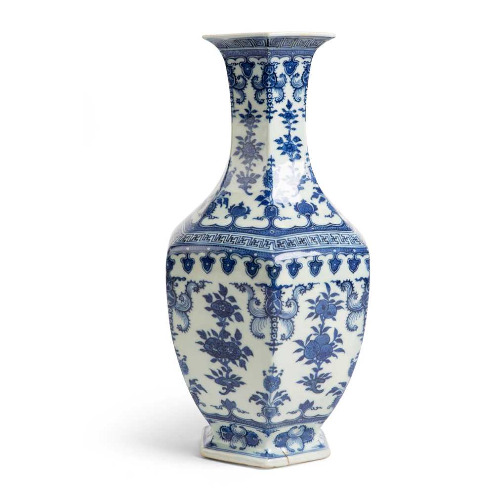 BLUE AND WHITE HEXAGONAL VASE