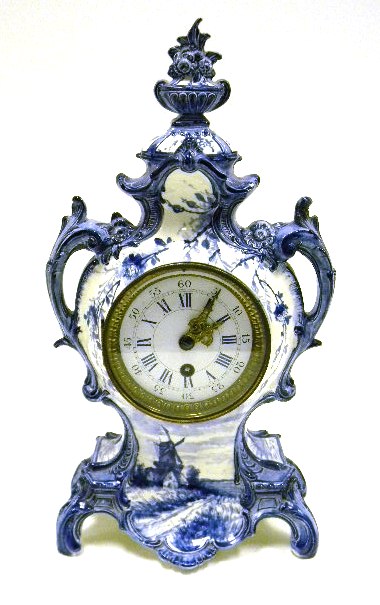 Blue and white porcelain mantel