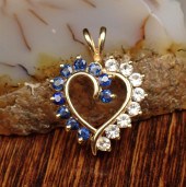 BLUE AND WHITE SAPPHIRE AND GO