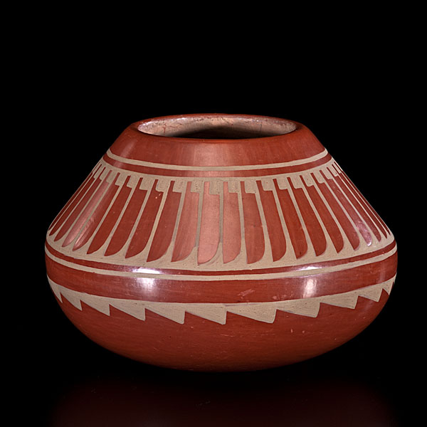 Blue Corn San Ildefonso Redware Jar