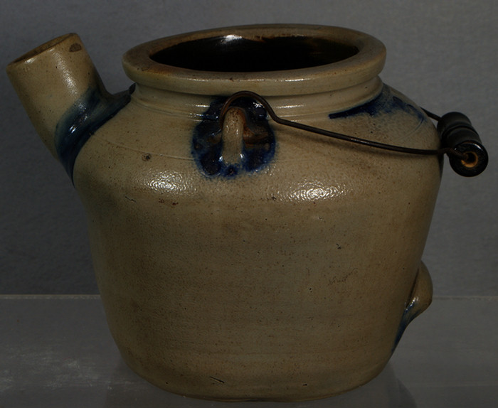 Blue decorated stoneware batter