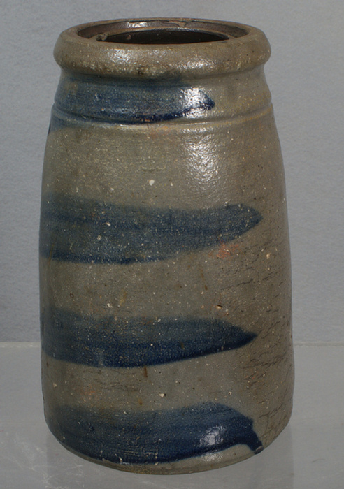 Blue decorated stoneware preserve