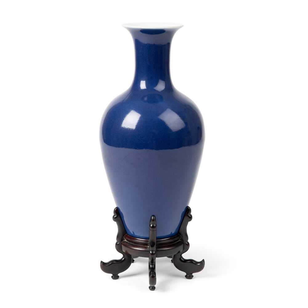 BLUE-GLAZED VASE QING DYNASTY,