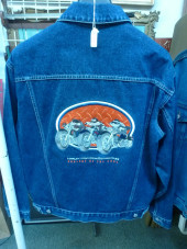 BLUE JEAN JACKET; TAZMANIAN DE