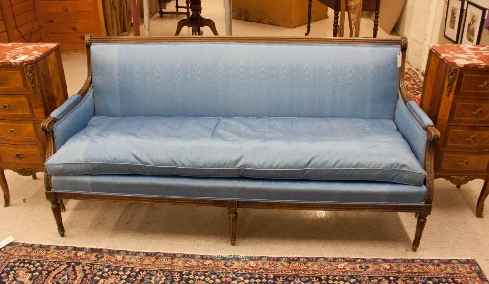 BLUE LOUIS XVI-STYLE SOFABLUE LOUIS
