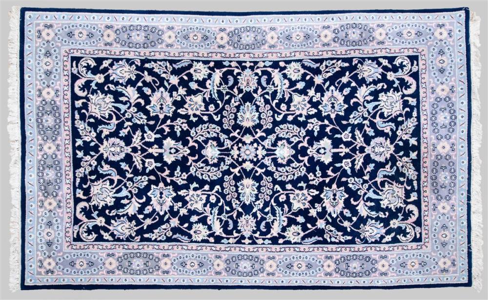 BLUE ORIENTAL RUGBLUE ORIENTAL RUG,