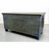 Blue Painted Pine Primitive Se