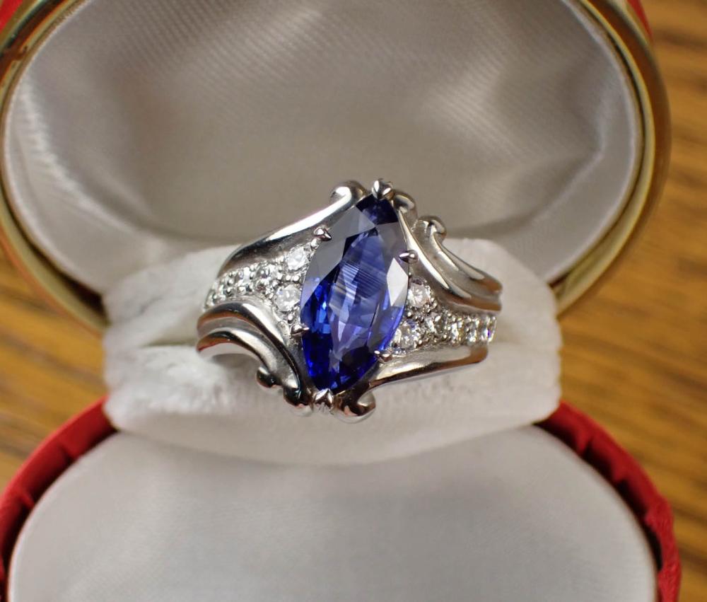 BLUE SAPPHIRE, DIAMONDS AND