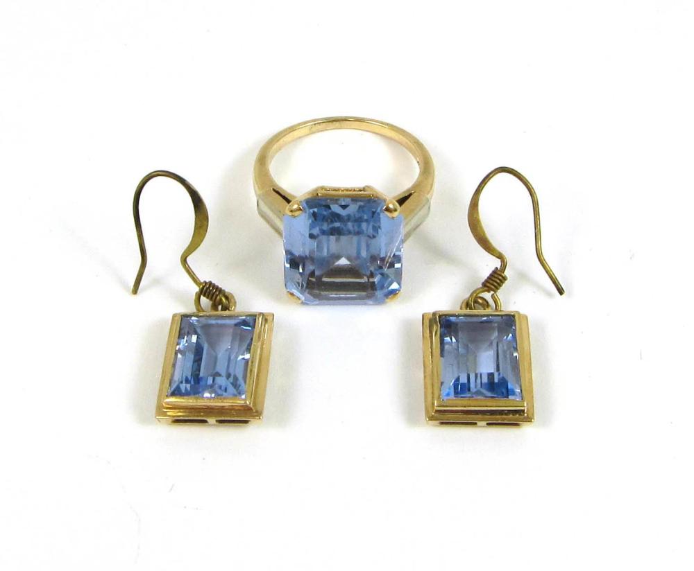 BLUE SPINEL AND FOURTEEN KARAT GOLD