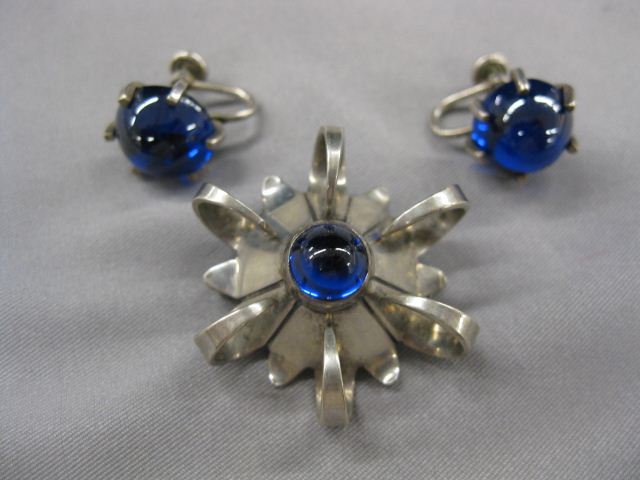 Blue Spinel & Sterling Pin &