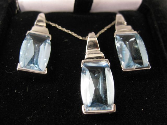 Blue Topaz Pendant & Earrings 14k
