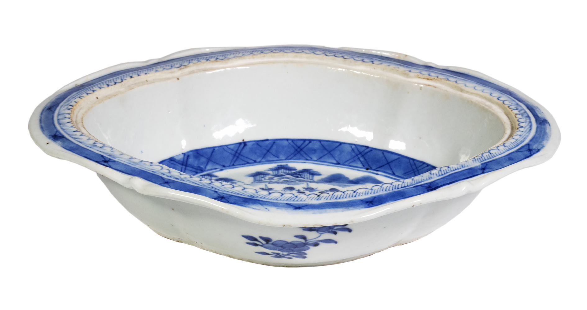 BLUE & WHITE CANTON BOWL 19th c.