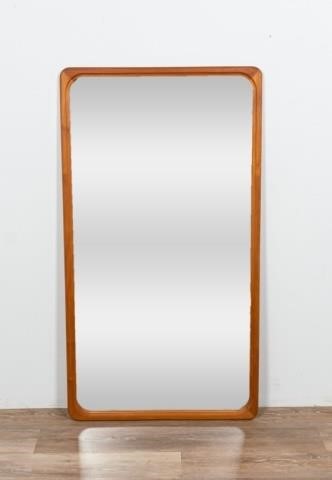 B.M. SPEJLE DANISH MODERN TEAK