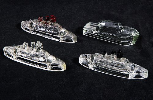 BOAT CANDY CONTAINERSA group of