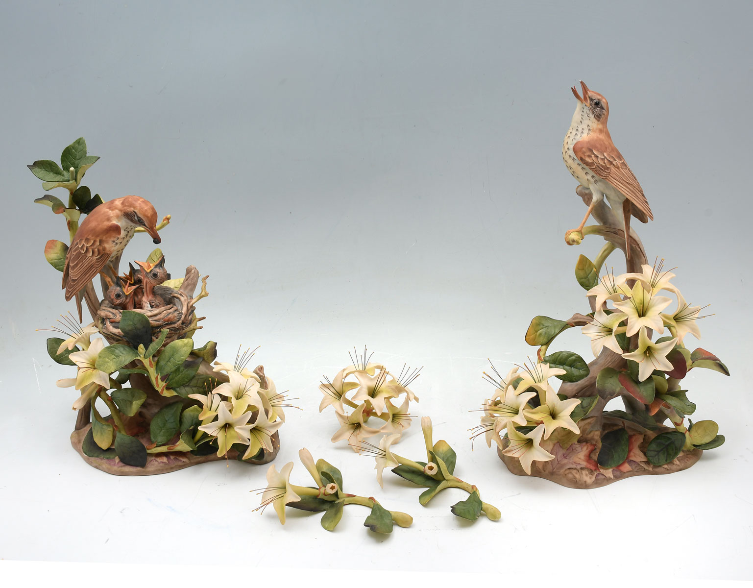 BOEHM PAIR OF WOOD THRUSH ON