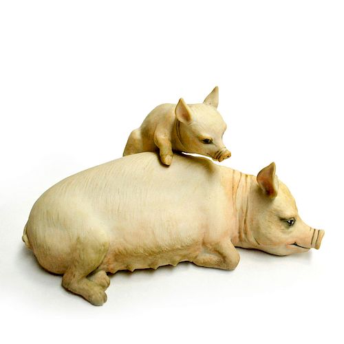 BOEHM PORCELAIN SOW PIGLETBisque