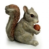 BOEHM PORCELAIN SQUIRREL WITH
