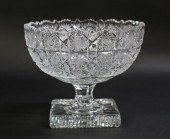 BOHEMIA CUT GLASS PEDESTAL BOW