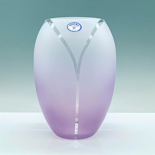 BOHEMIA PURPLE CRYSTAL VASEA