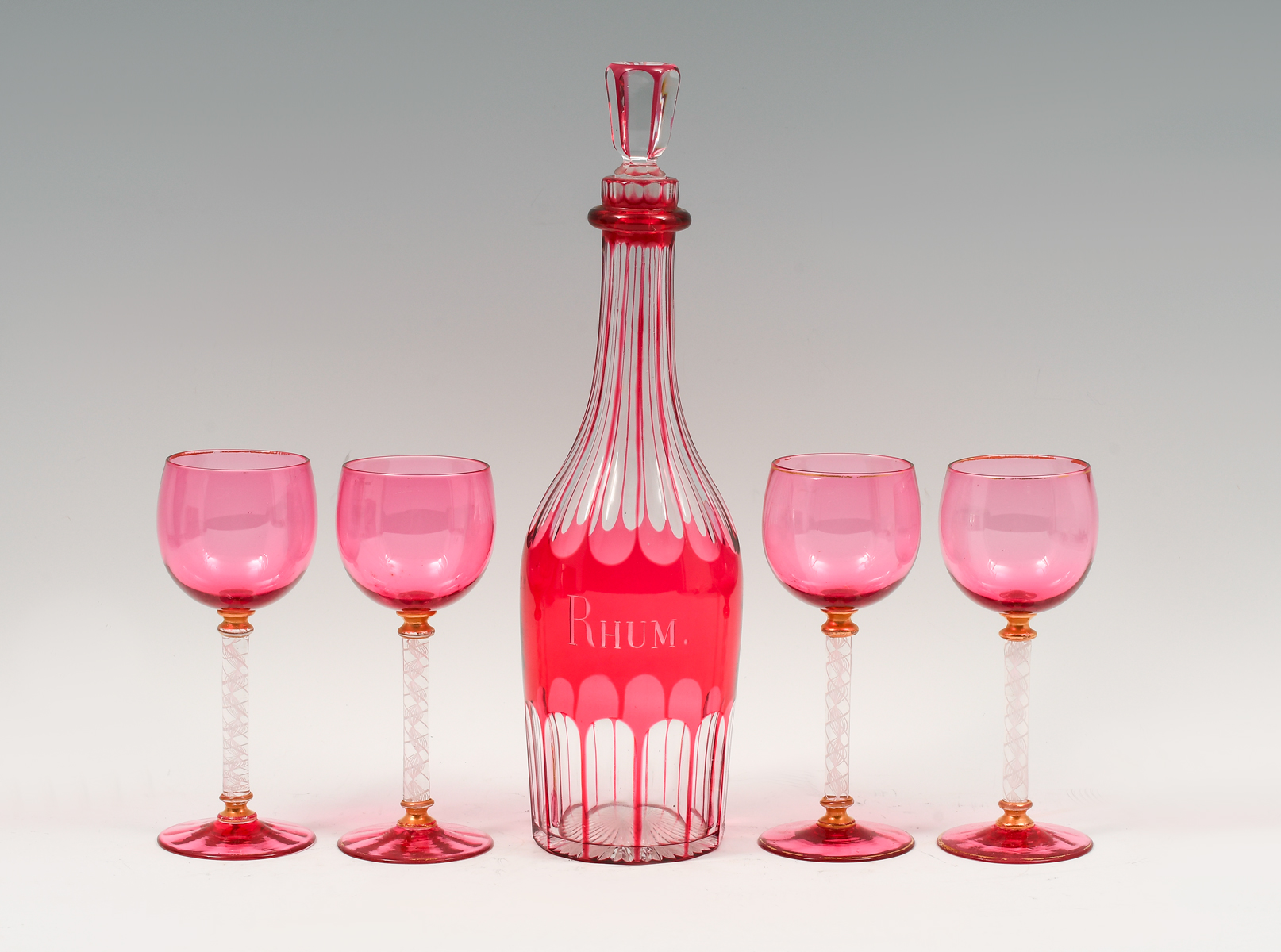 BOHEMIAN DECANTER W/ 4 LATTICINO