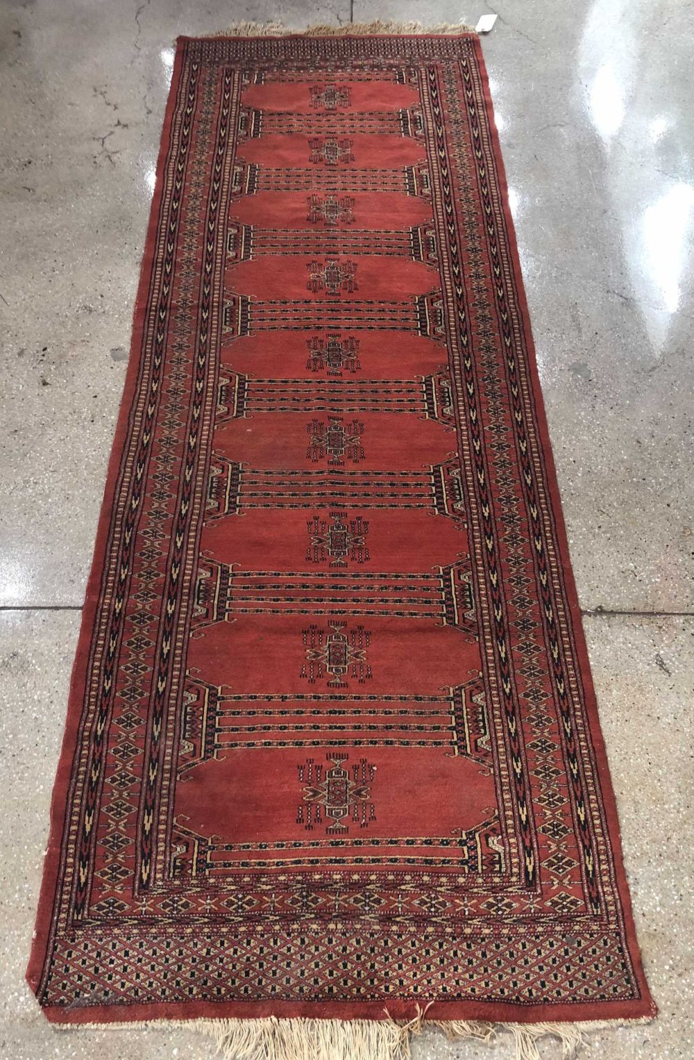 BOKHARA PERSIAN RUNNER / RUG, 9' 6"