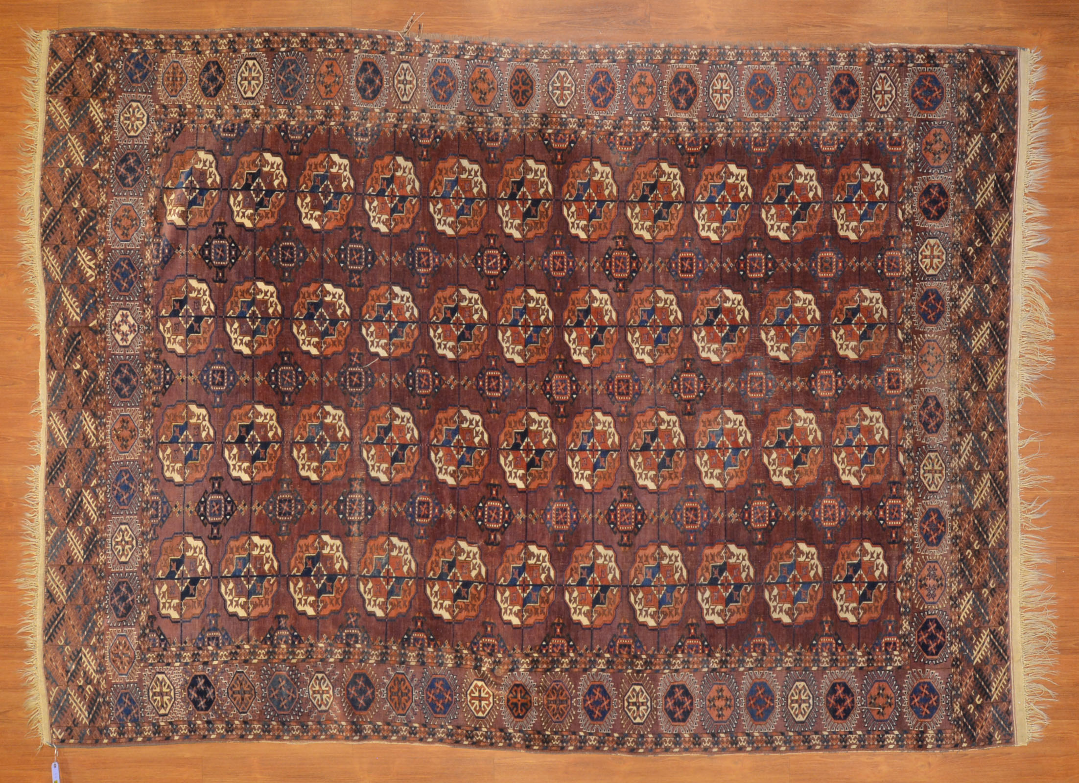BOKHARA RUG, TURKMENISTAN, 7.1 X