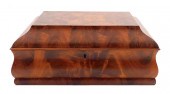 BOMBE BOX, LATE 19TH C., FIGUR