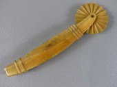 BONE PIE CRIMPER19th century c