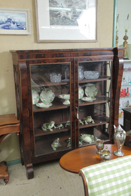 BOOKCASE. Flame grain mahogany