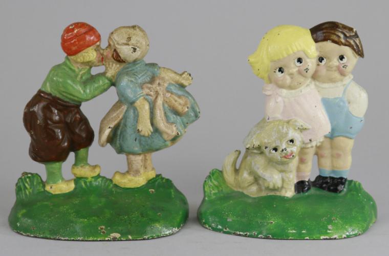BOOKENDS OF DUTCH COUPLE & CAMPBELL