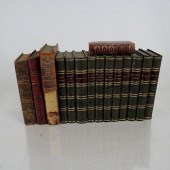 BOOKS: LOT OF 15 TEXTS IN FREN