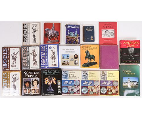 BOOKS ON ANTIQUE