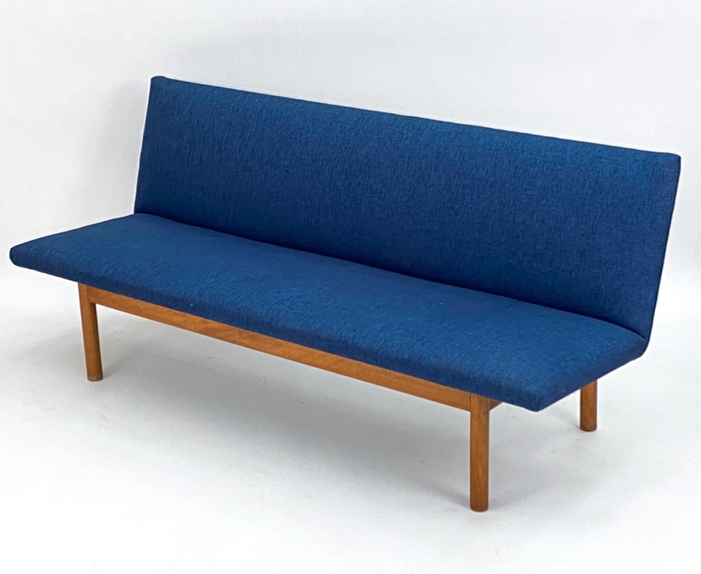 BORGE MOGENSEN STYLE DANISH SOFA,