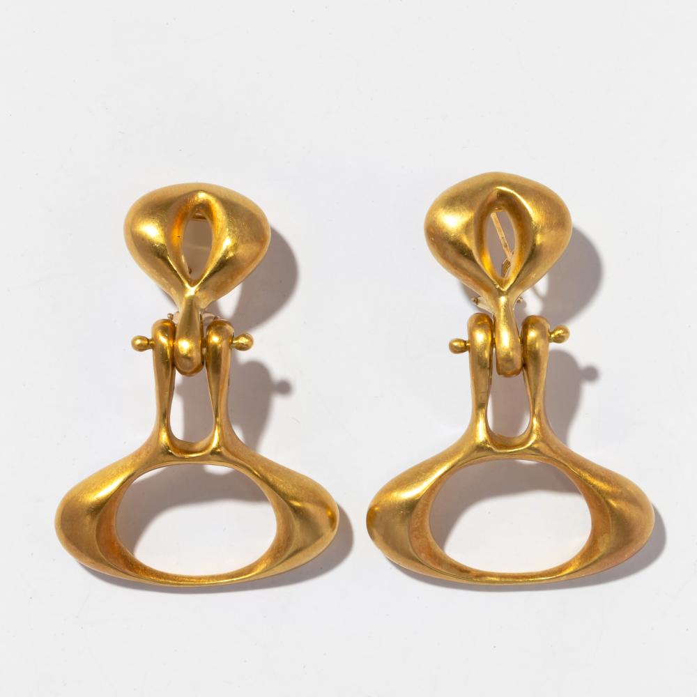 BORIS LEBEAU 18 KARAT YELLOW GOLD
