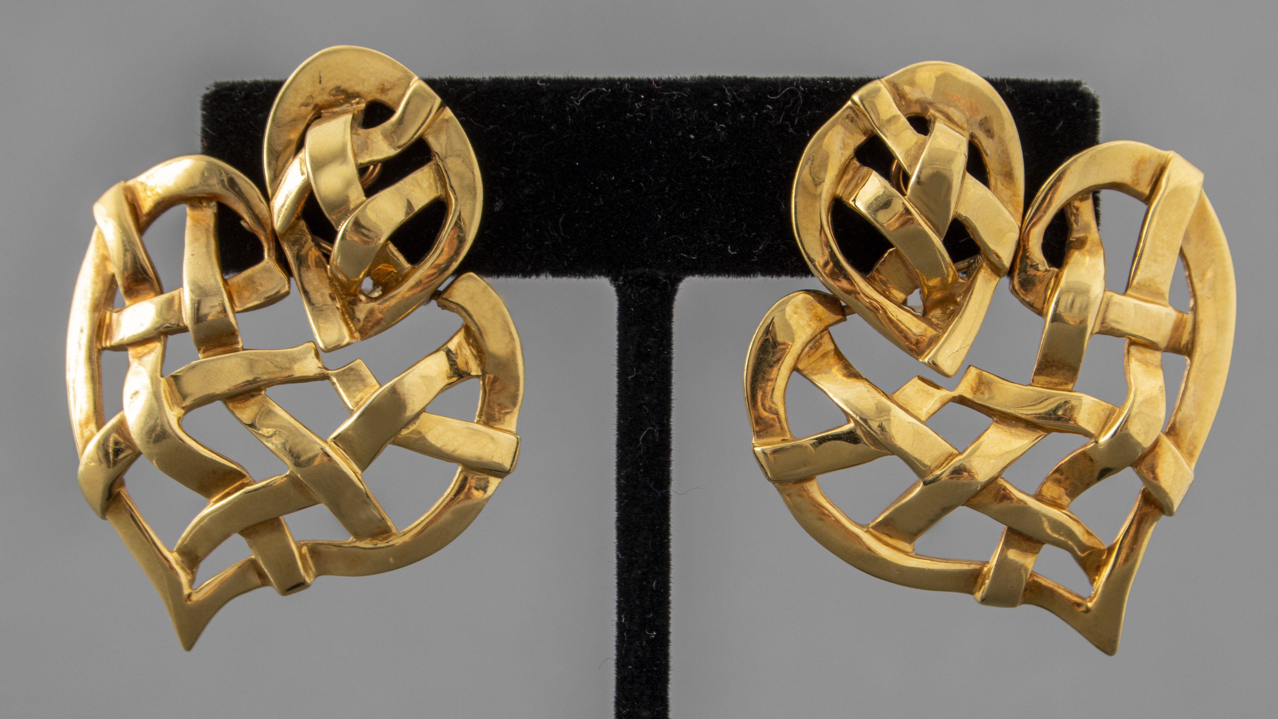 BORIS LEBEAU 18K YELLOW GOLD