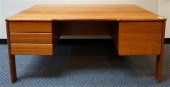 BORNHOLM TEAK DESK, HEIGHT: 28