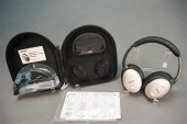 BOSE NOISE CANCELLING HEADPHON
