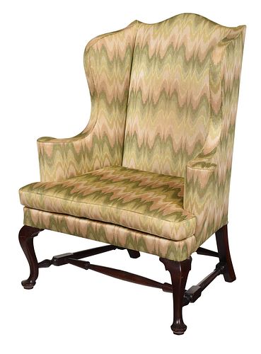 BOSTON QUEEN ANNE STYLE MAHOGANY