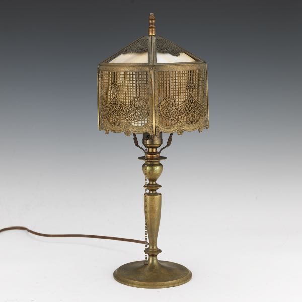 BOUDOIR LAMP 18"H Boudoir lamp with