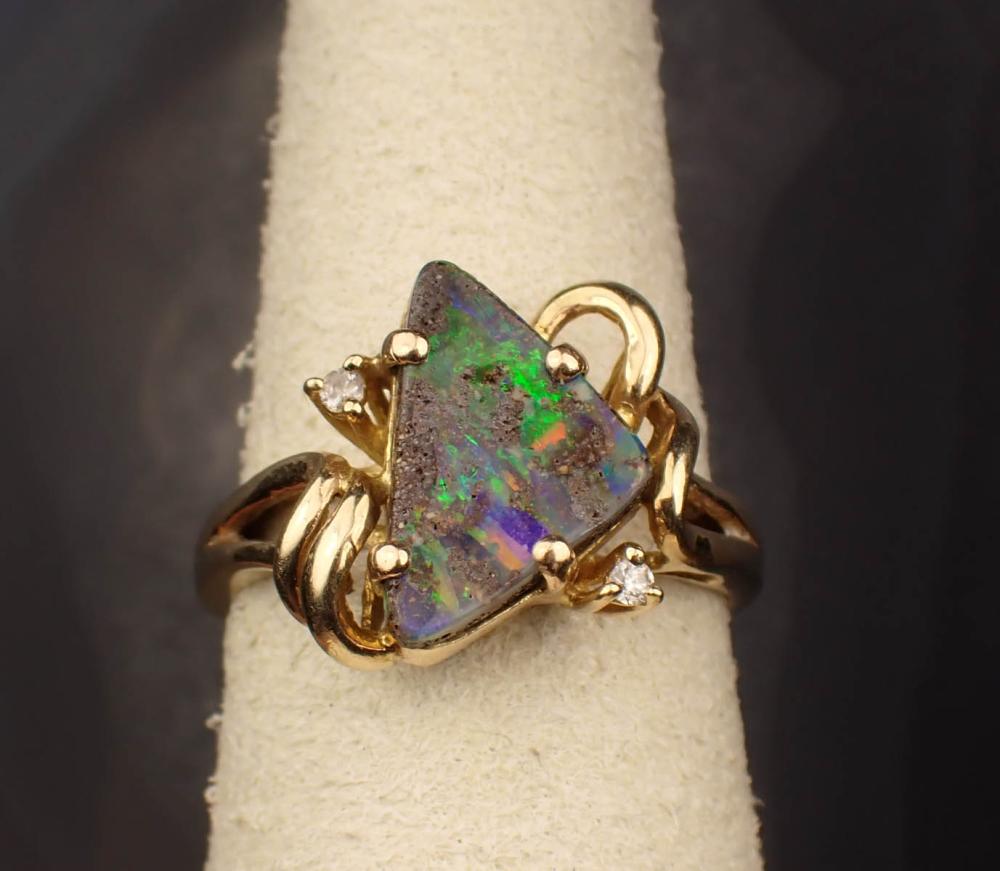 BOULDER OPAL, DIAMOND AND GOLD