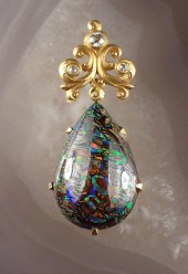 BOULDER OPAL, DIAMOND AND GOLD