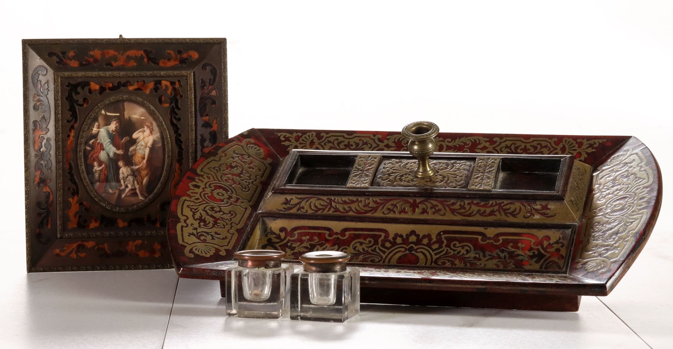 BOULLE DECORATION 19TH C INKWELL