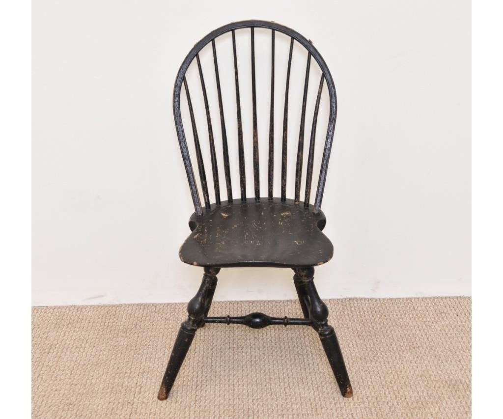 Bow back Windsor side chair,