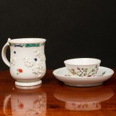BOW PORCELAIN FAMILLE ROSE TEA