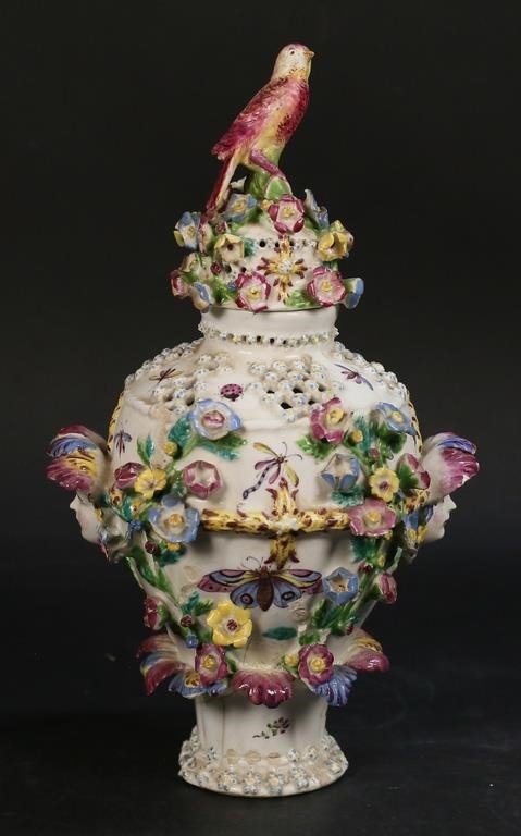 BOW PORCELAIN FRILL VASEBow English