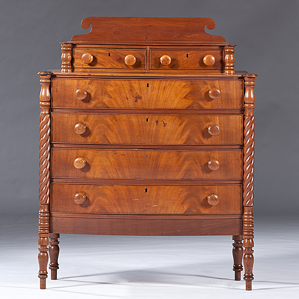Bowfront Chest of Drawers