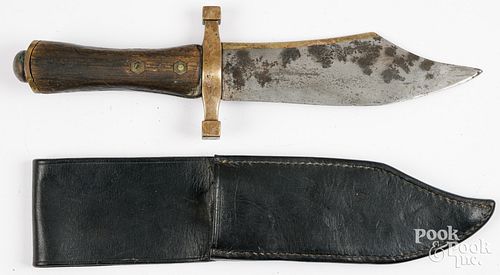 BOWIE KNIFE AND SHEATHBowie knife