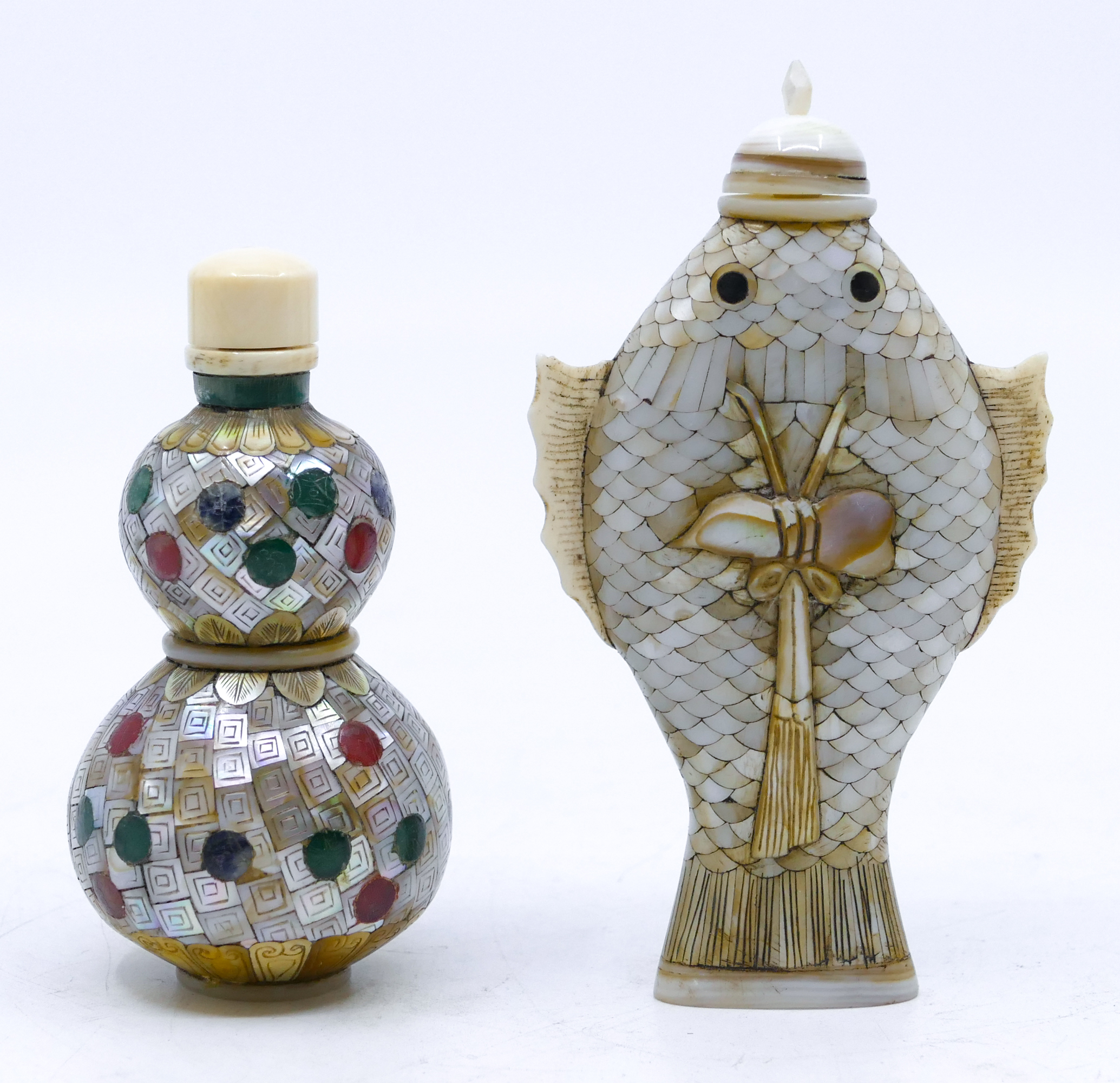 Box 2pc Chinese MOP Applique