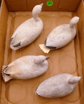 Box 4pc Glenn Tingook Carved S