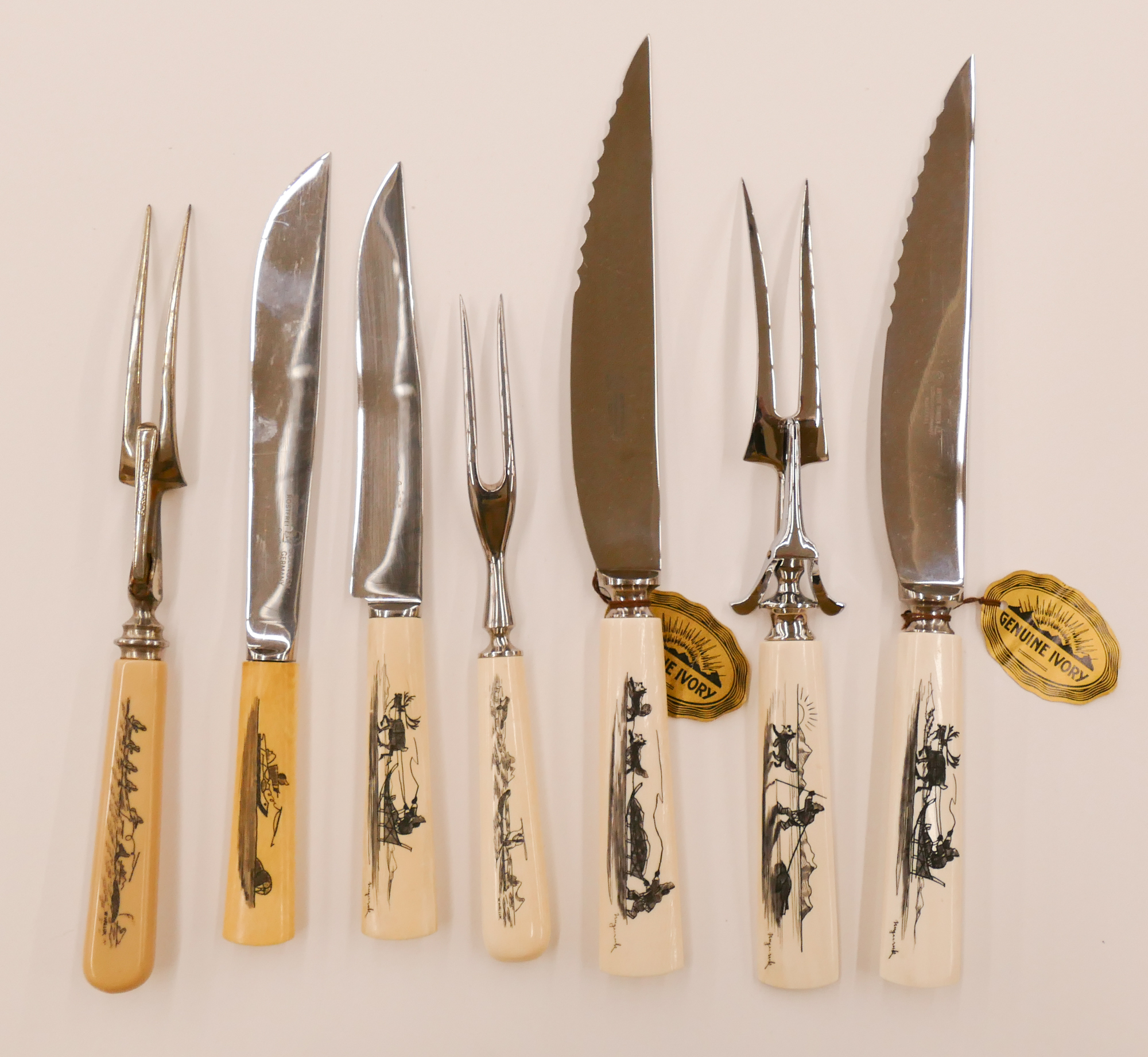 Box 5pc Inuit Scrimshawed Carving